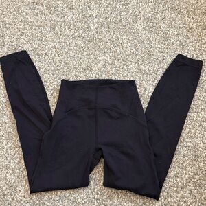 Black lululemon leggings